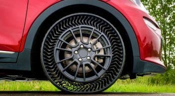 Gm ve Michelin Havasız Tekerlekleri Kullanıma Sokacak