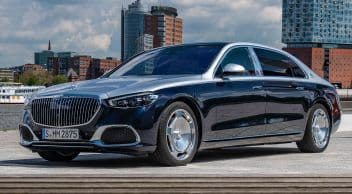 Mercedes-Benz, İsrail’e 1 Milyon Euro’luk Yardım Yaptı