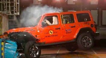 2018 Jeep Wrangler Çarpışma Testi