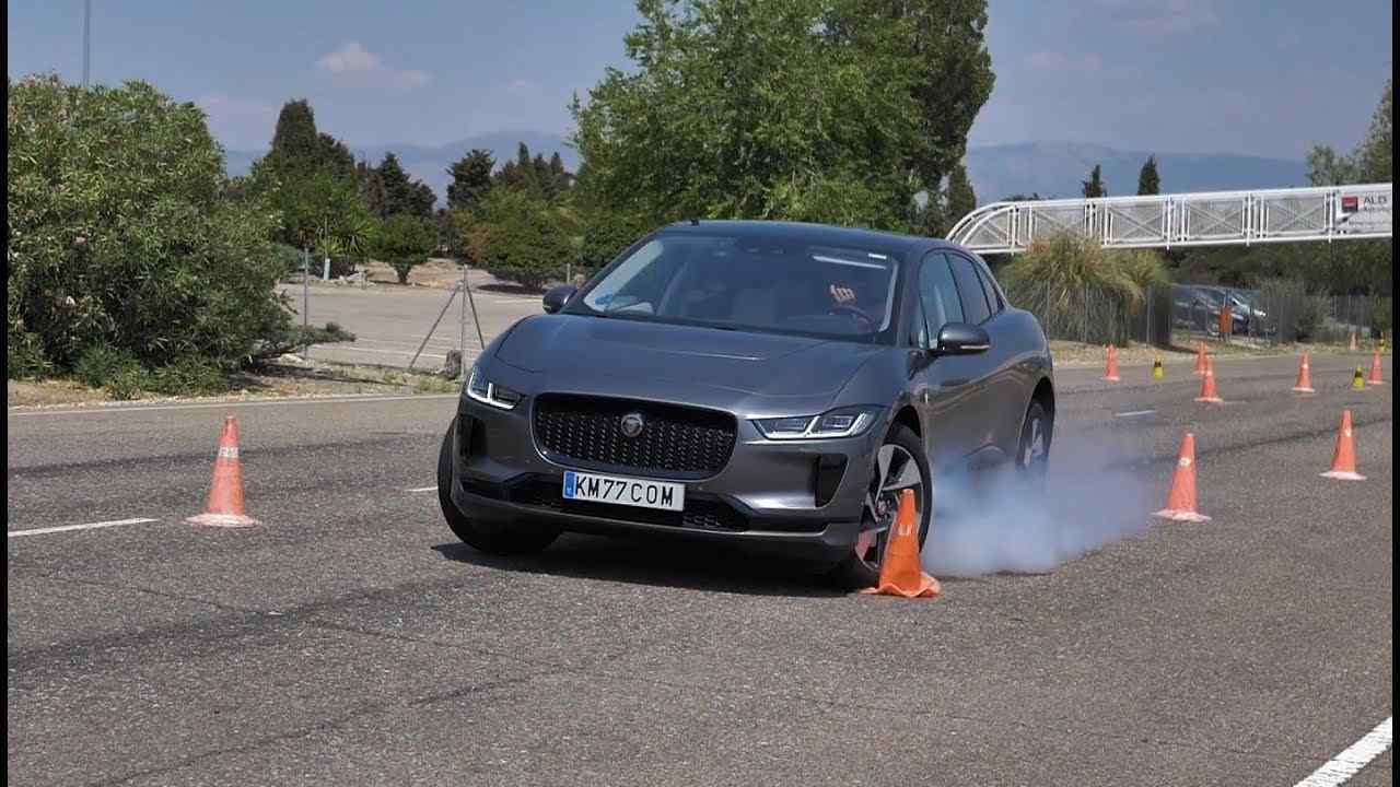 2018 Jaguar I-Pace Yol Tutuş Testi