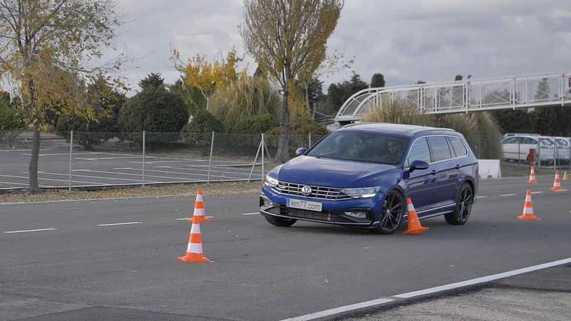 2019 Volkswagen Passat Variant Yol Tutuş Testi