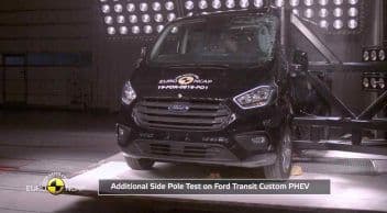 Ford Transit Custom Çarpışma Testi
