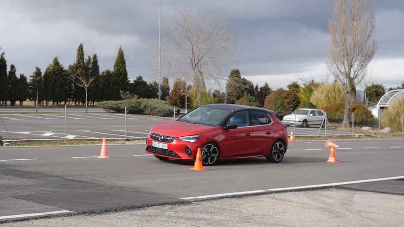 2020 Model Opel Corsa Geyik Testi Yayınlandı