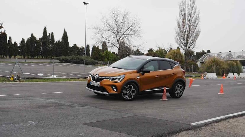 2020 Yeni Renault Captur Yol Tutuş Testi