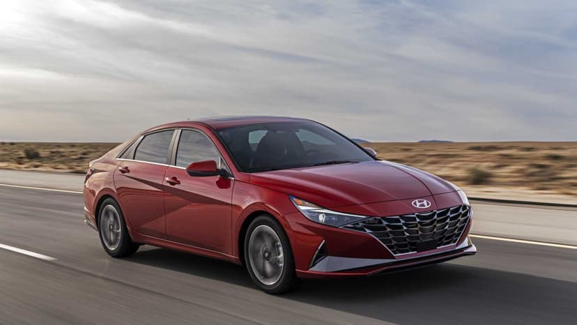 2021 Hyundai Elantra: Yeni Elantra'nın Fiyatı Açıklandı
