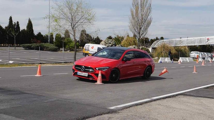 2020 Mercedes-Benz Cla Shooting Brake Yol Tutuş Testi