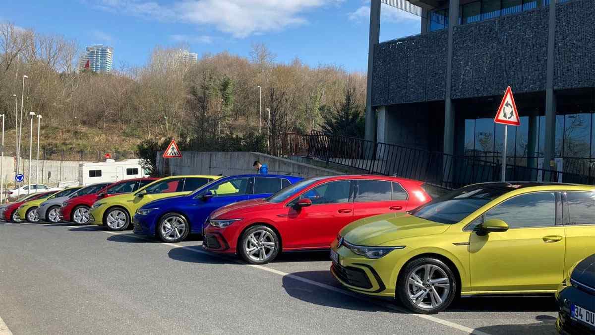 Yeni Golf Stoklayanlar 49 Bin 500 Lira Farkla Satıyorlar