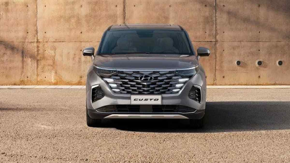 Yeni Minivan Modeli Hyundai Custo Ortaya Çıktı
