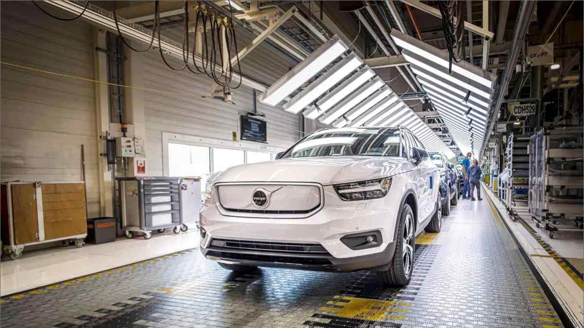 Volvo Çip Krizi Nedeniyle Üretime Ara Veriyor