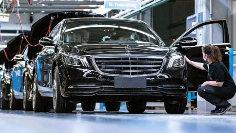 Mercedes Çip Krizi Nedeniyle Teslimat Süreleri bir Yıl Uzayacak