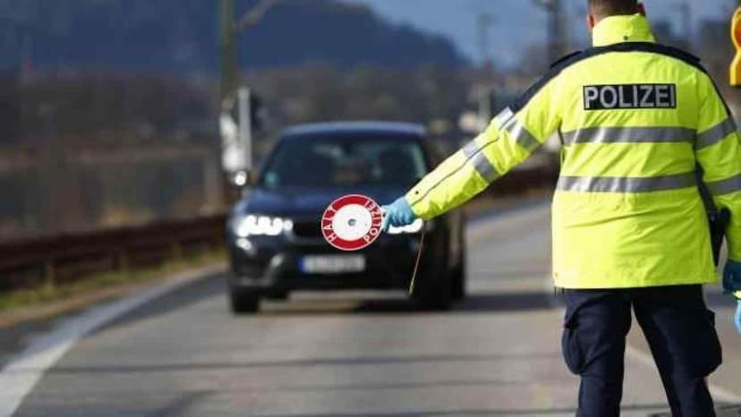 Trafik Cezasını Ödemeyenlerin Ehliyetini İptal Edecek