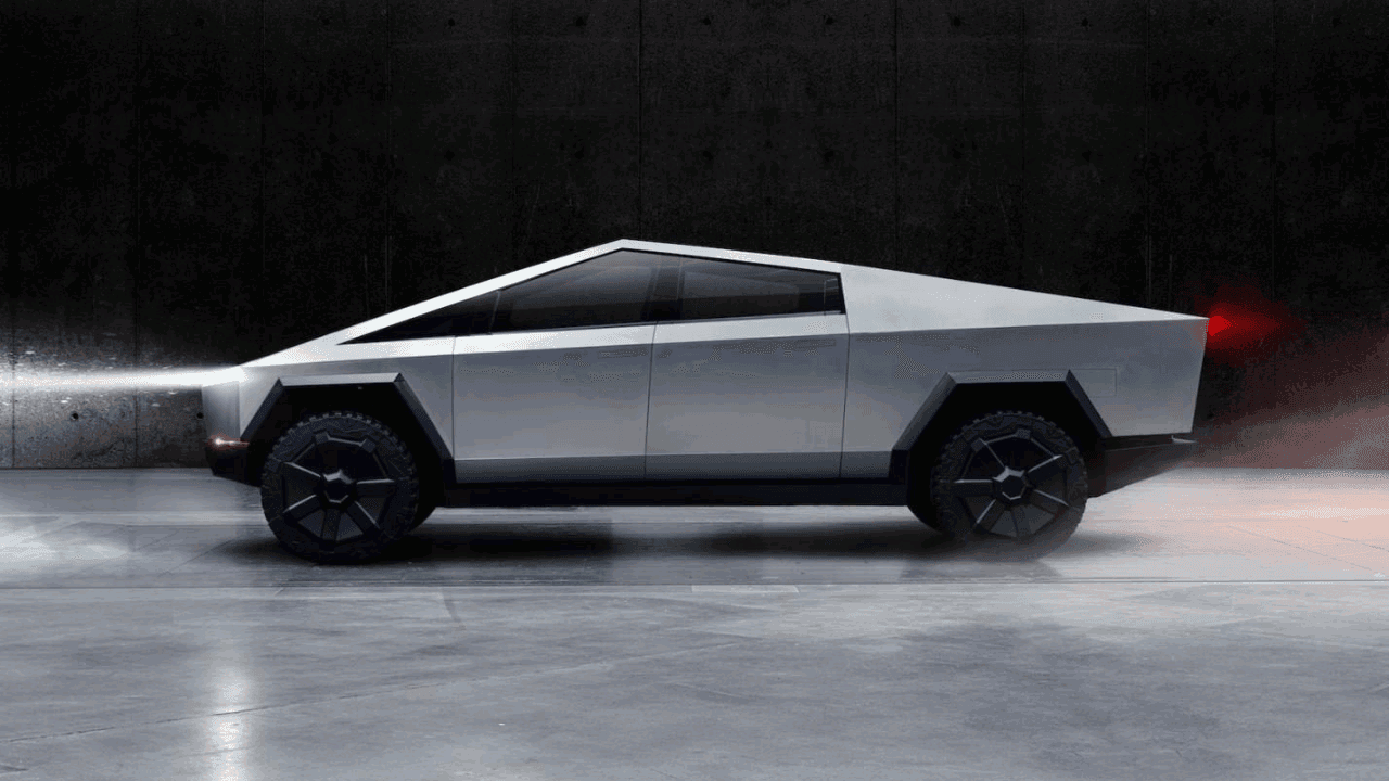 Tesla, Cybertruck’ın Üretim Tarihini Web Sitesinden Kaldırdı