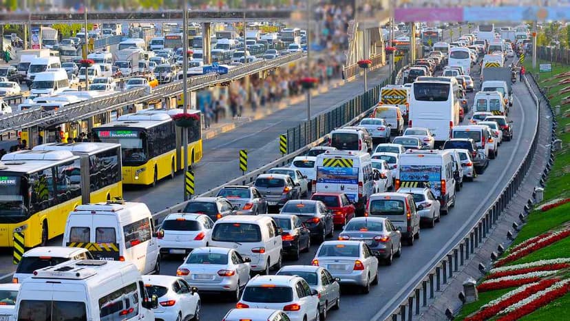 Trafiğe 2021 Yılında 1 Milyon 153 Bin Araç Kaydı Yapıldı