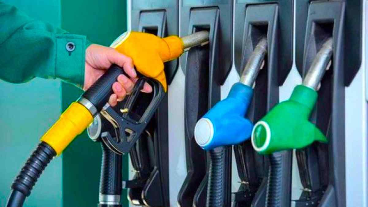 Benzin ve Motorine bir Büyük Zam Daha Geldi