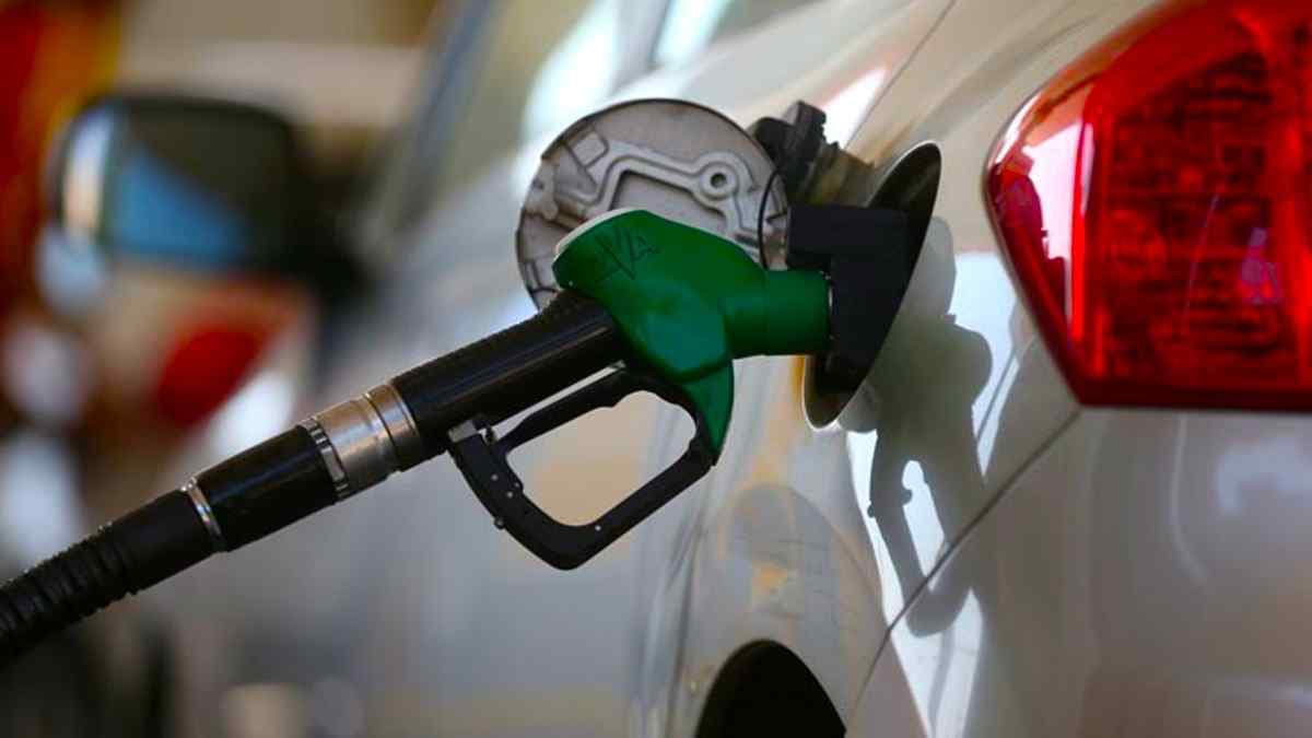 Epgi̇s Duyurdu: Benzin ve Motorine Zam Geldi