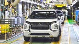 Mitsubishi Rusya'daki Üretimi Durdurdu
