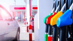 Benzin ve Motorin Fiyatlarında Büyük Zam Yürürlüğe Girdi
