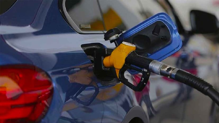 Bir İndirimde Benzine Geldi: Akaryakıt Fiyatları ne Kadar Oldu?