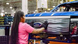 Otomotiv Devi Ford 8 Bin Kişiyi İşten Çıkaracak!