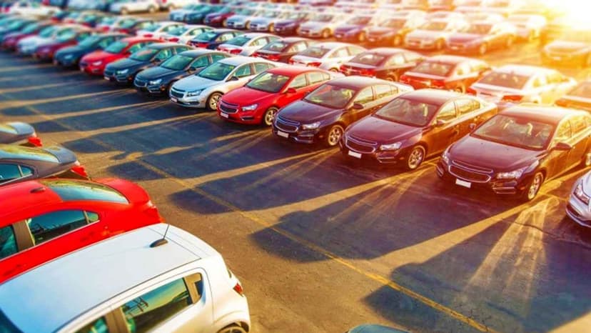 6 Ay ve 6 Bin Km İçin Arabam.com'da Düzenlemeye Gidiyor