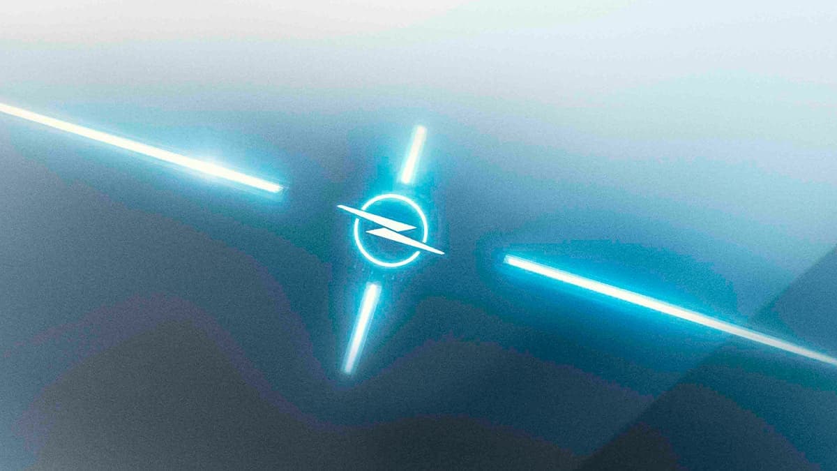 Yeni Opel Logosu Tanıtıldı
