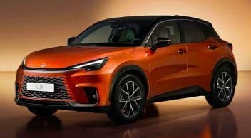 Yeni Lexus Lbx İçin Ön Talepler Açıldı!