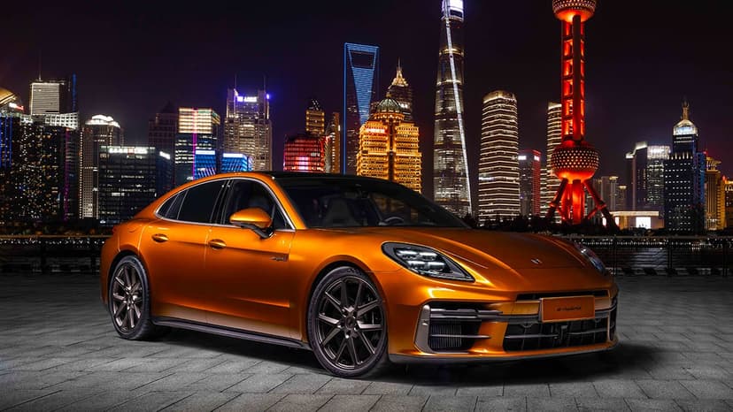 Yenilenen 2024 Porsche Panamera Tanıtıldı: Üçüncü Nesil Panamera Yenilikçi Tasarım ve Güçlü Performans Sunuyor