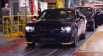 Son Dodge Challenger Üretim Hattından İndi