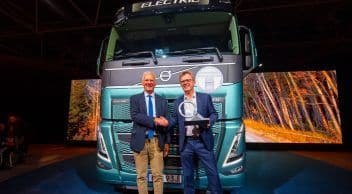 Volvo Fh Electric, 2024 Uluslararası Yılın Kamyonu (Itoy) Ödülünü Kazandı