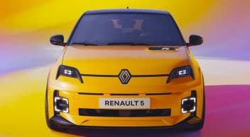 Tamamen Elektrikli Renault 5, Cenevre Otomobil Fuarı’nda Tanıtıldı