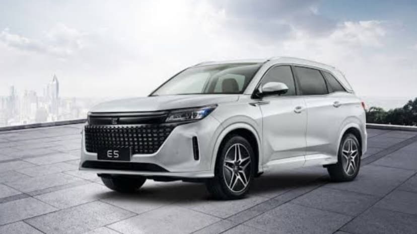 Dfsk, Yeni Hibrit Suv Modeli E5'I Satışa Sundu