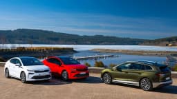 Skoda Enyaq Ailesi Yenilendi: Daha Uzun Menzil ve Modern Tasarım