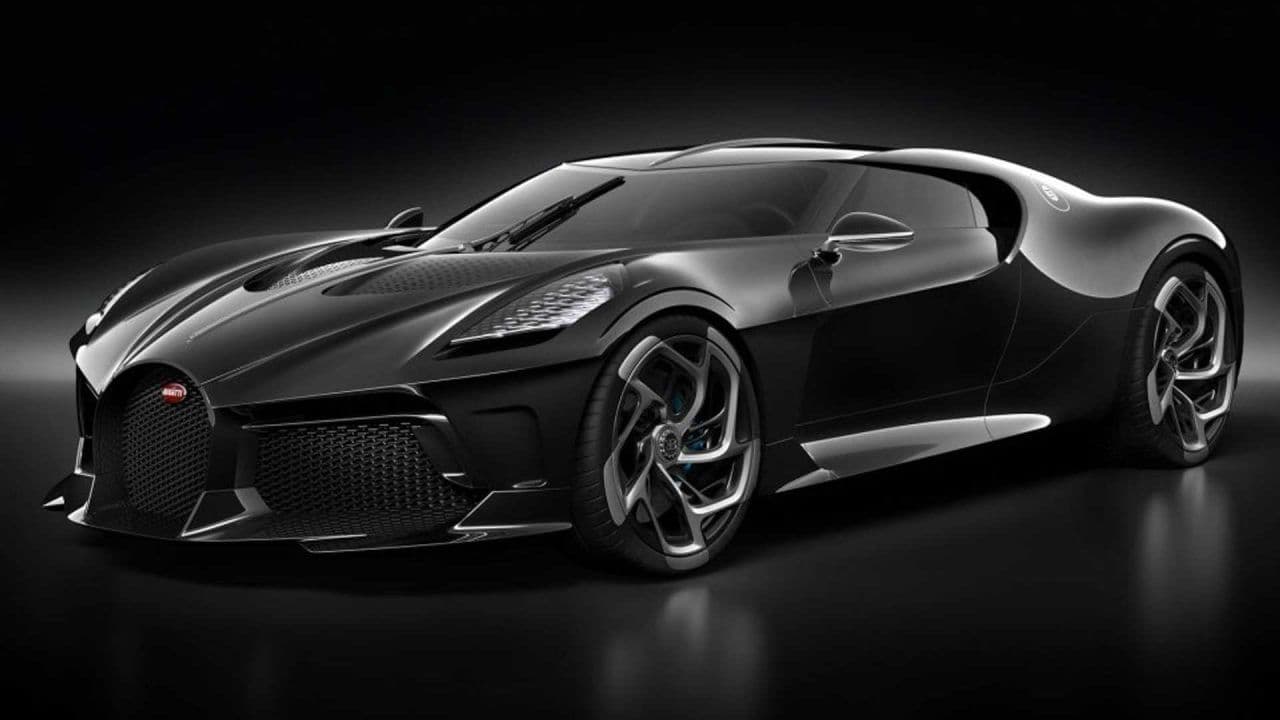Bugatti La Voiture Noire 16.5 Milyon Euro’ya Satıldı