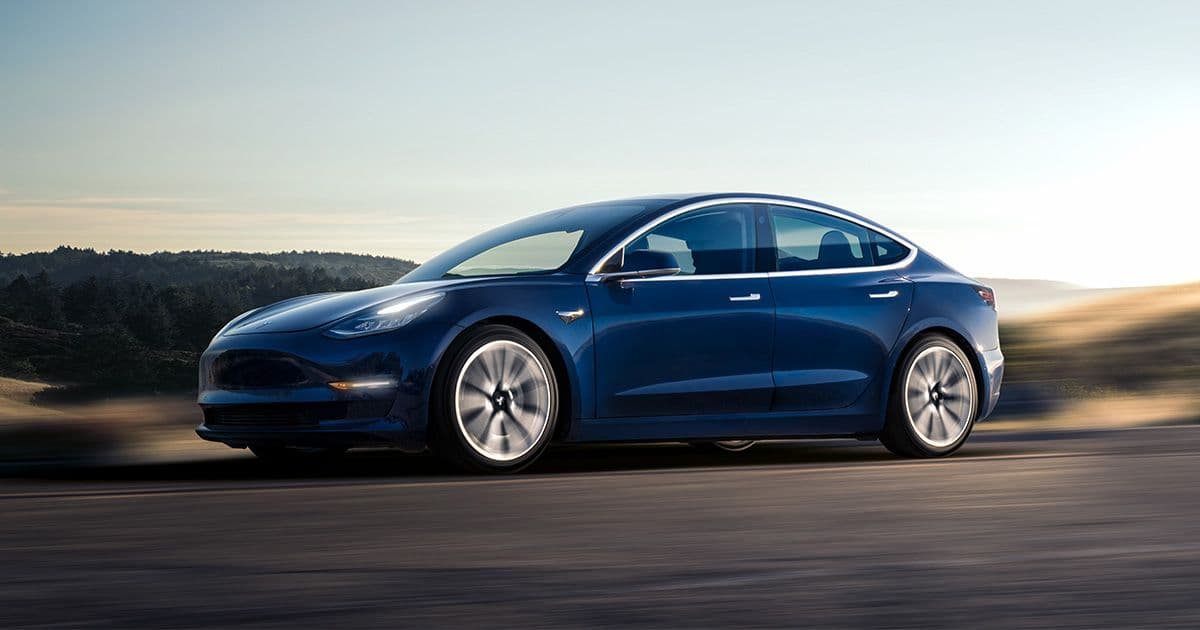 2019 Tesla Model 3 Geyik Testi Yayınlandı