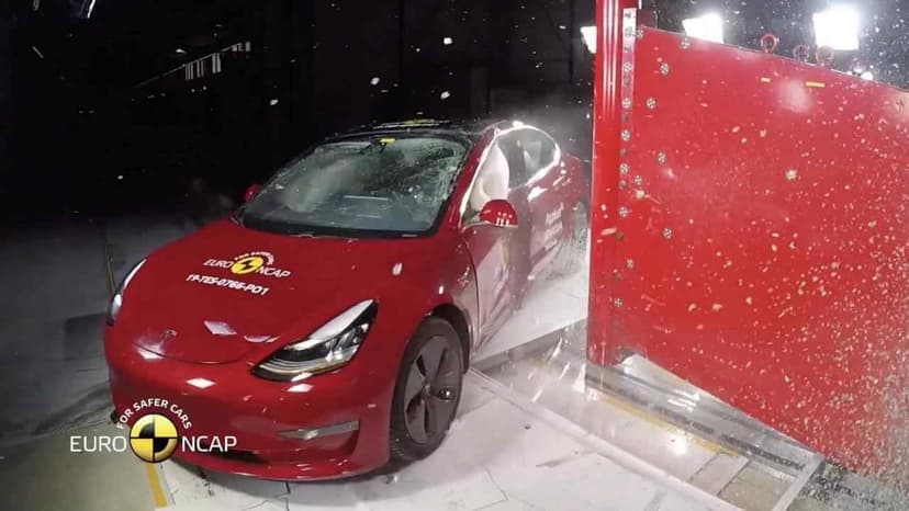 2019 Tesla Model 3 Çarpışma Testi