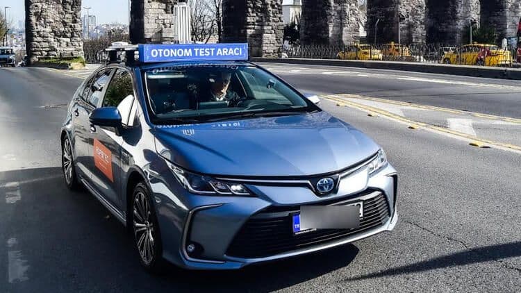 İstanbul’da Sürücüsüz Otomobil Trafiğe Çıktı