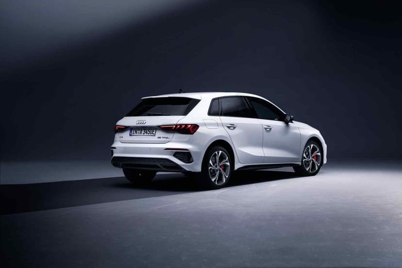 2021 Audi A3 Sportback 45 Tfsi E Tanıtıldı Fiyatı ve Özellikleri