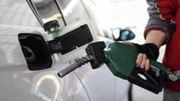 Benzin ve Motorine Zam Yapıldığı Açıklandı