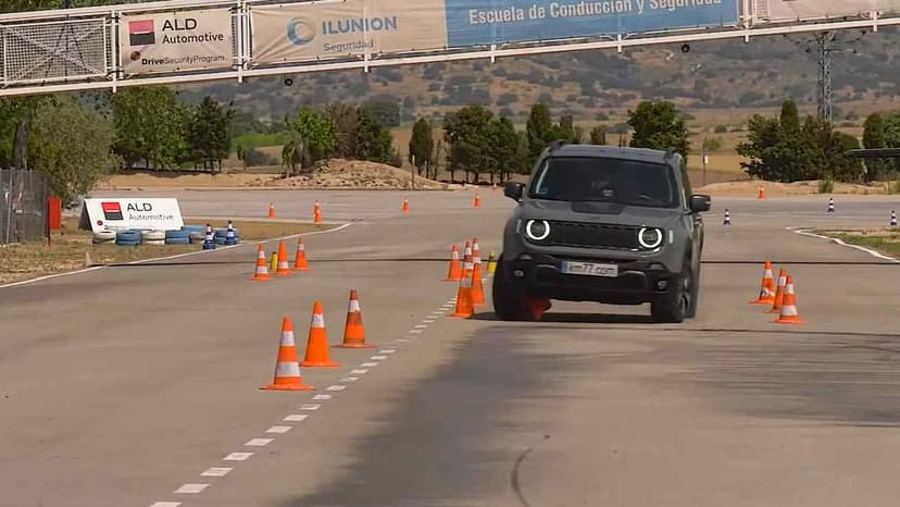 2020 Jeep Renegade 4Xe Geyik Testi