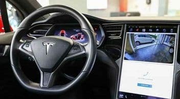 Tesla’nın ‘Otopilot’ Sürücü Destek Sistemine Soruşturma