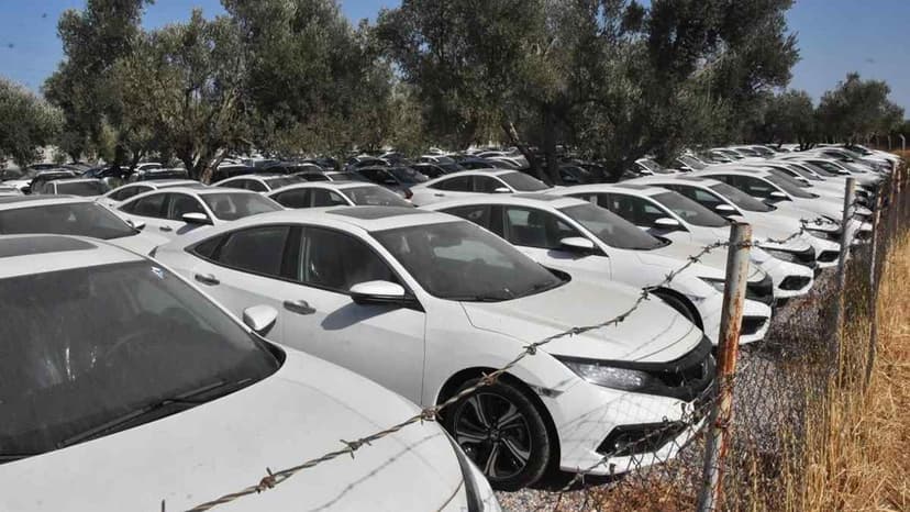 Ticaret Bakanından Otomobil Stokçuluğu İddialarına Yönelik Açıklama
