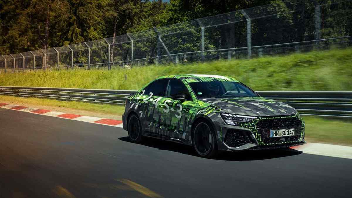 Nürburgring Rekorunda İzmit İmzası!