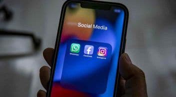 Facebook Çökmesiyle Mark Zuckerberg ne Kadar Zarar Etti?