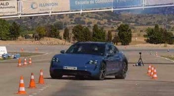 2021 Porsche Taycan Cross Turismo Geyik Testi Yayınlandı