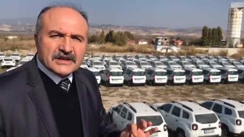 Sıfır Otomobillerin İkinci El Diye Daha Yüksek Fiyatlarla Satıldığı İddia Edildi