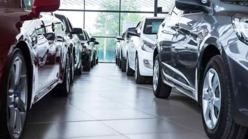 İzmir’deki bir Otomotiv Bayiine Stokçuluk Cezası Verildi