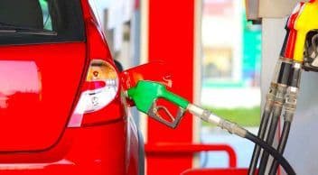 Benzin ve Motorine İndirim Geleceği İddia Edildi