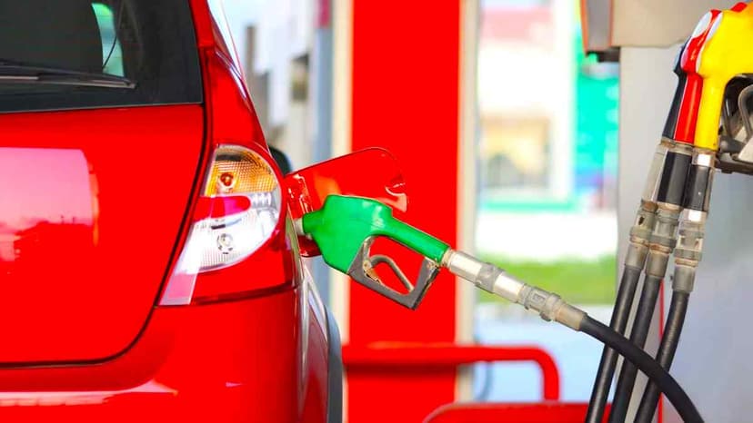 Benzin ve Motorine İndirim Geleceği İddia Edildi