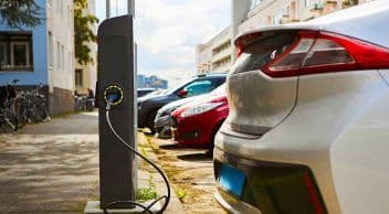 Elektrikli Otomobillere Ek Gümrük Vergisi Geldi