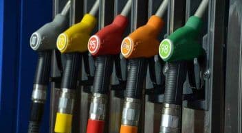 Motorine Gelen Zamlar Sonrasında Benzine İndirim Bekleniyor